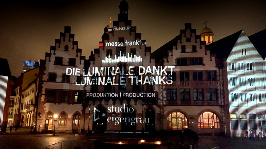 studio-eigengrau-luminale-videomapping-frankfurt-roemer-lichtkunst-small-01